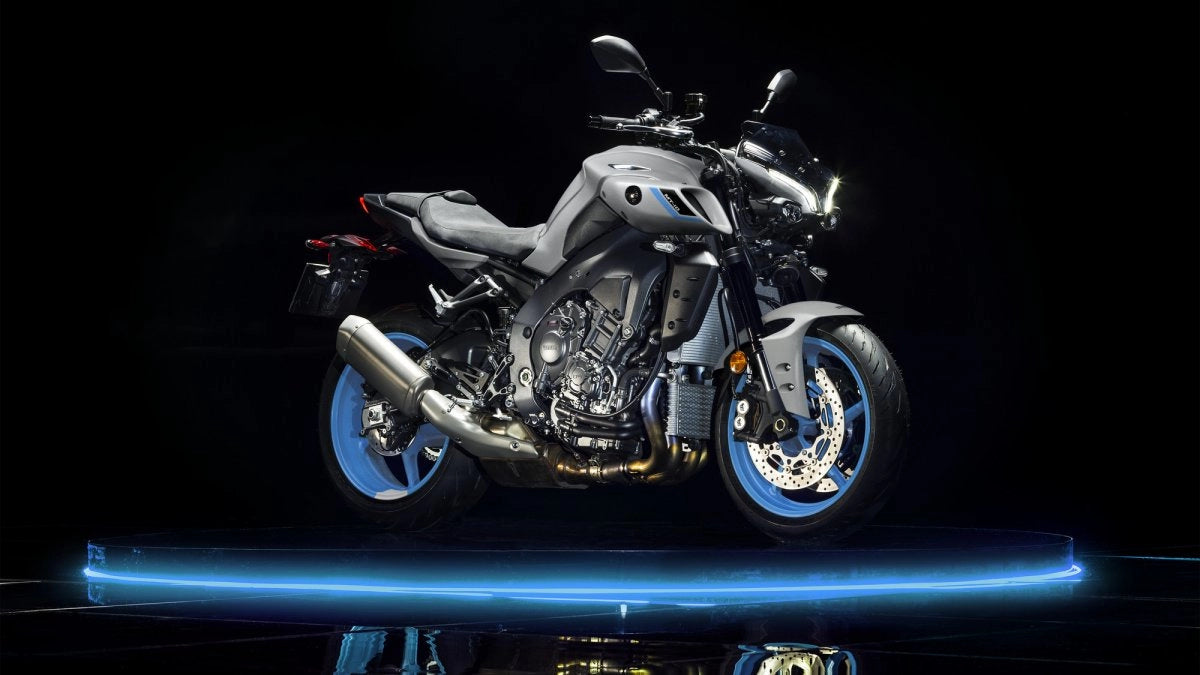 2025 YAMAHA MT-10