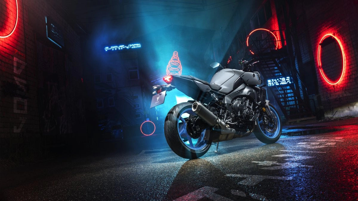 2025 YAMAHA MT-10