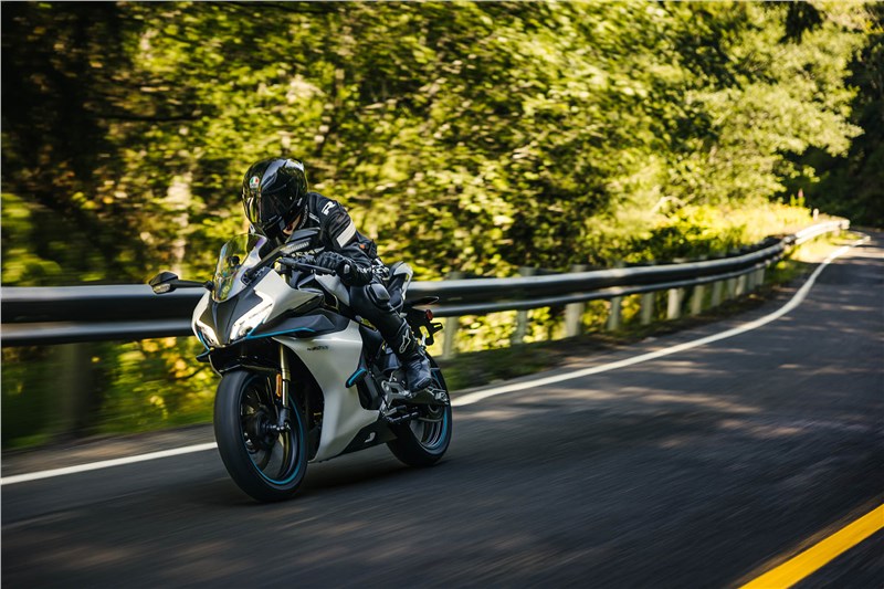 CFMOTO 450SS 2024