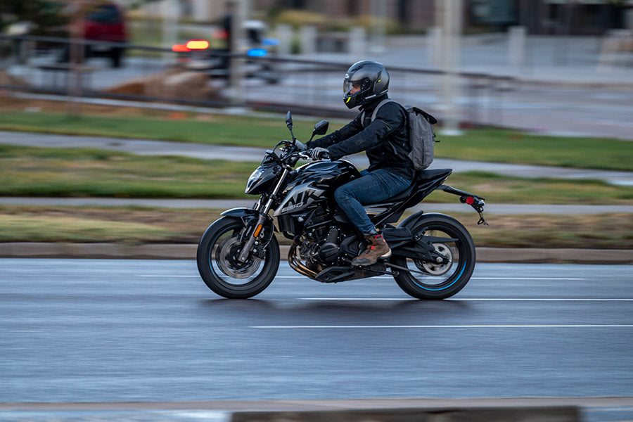CFMOTO 650NK 2024