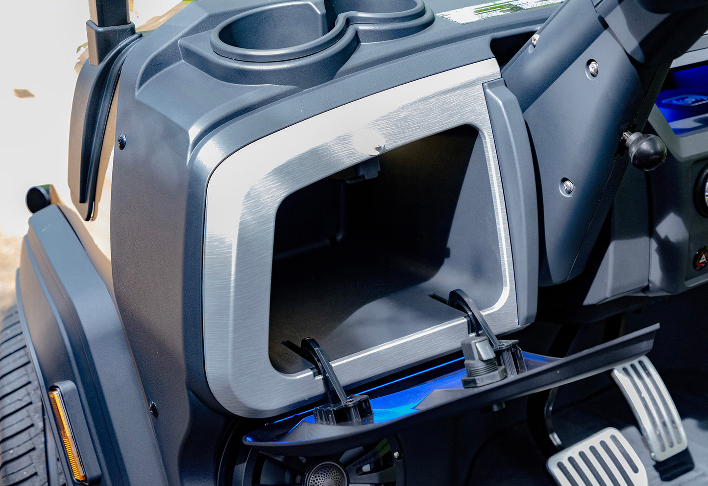 ICON 2025 EPIC E40FX