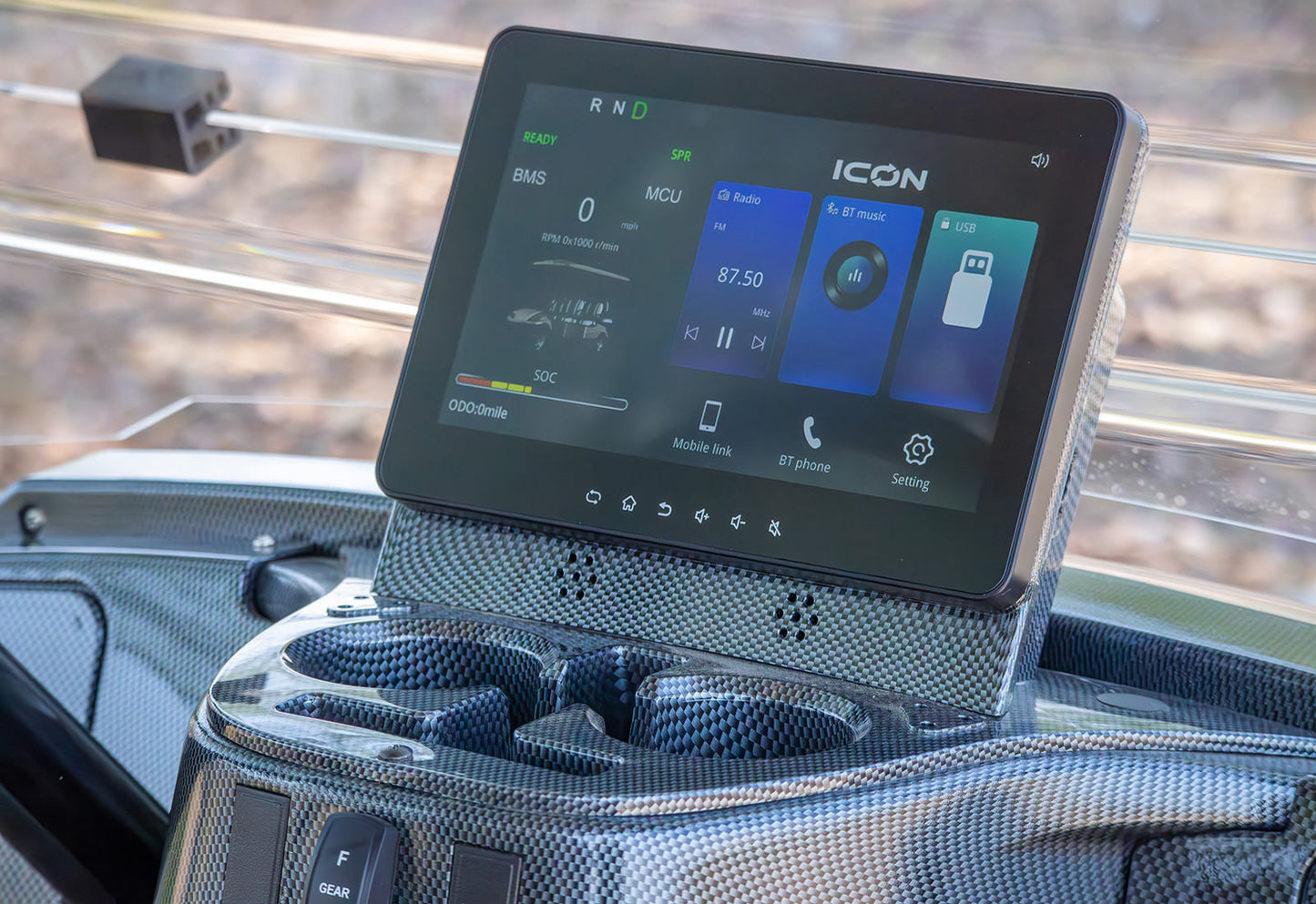 2025 Icon I60