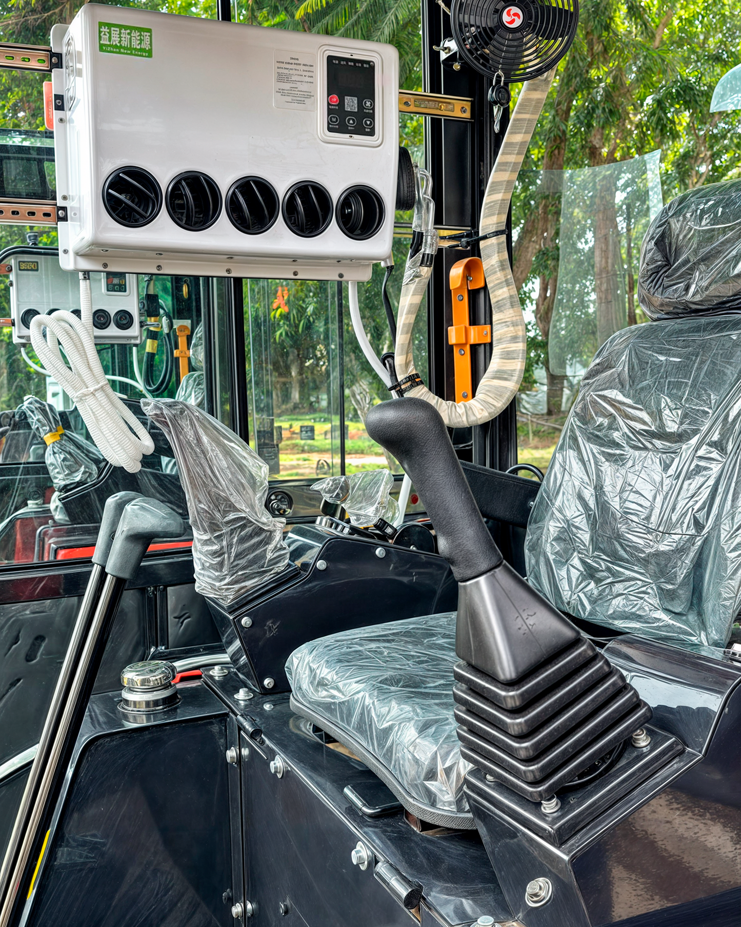 WM Equipment LT1020 Kubota Diesel