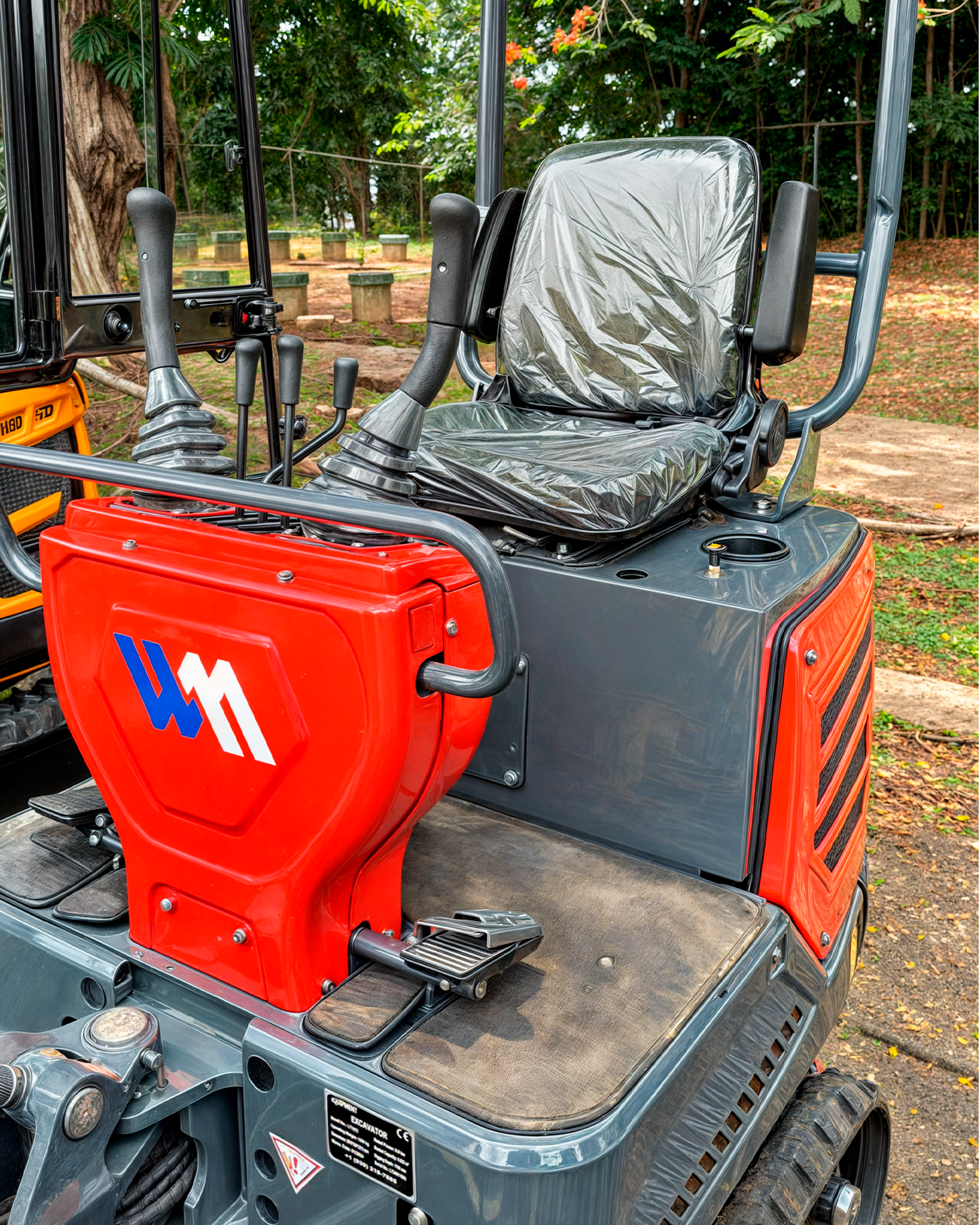 WM Equipment LT1012 Briggs Stratton