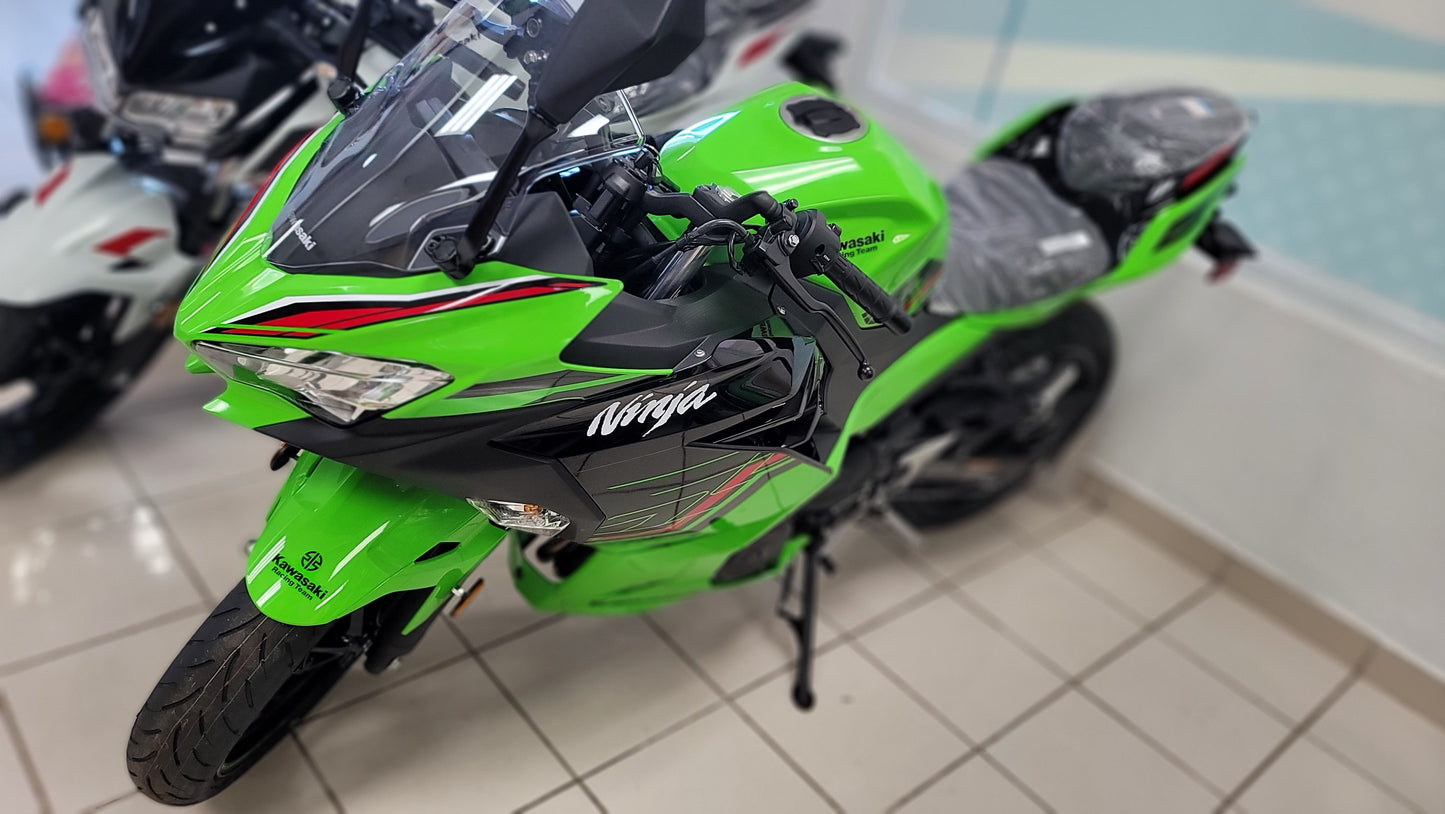 Kawasaki Ninja 400 KRT Edition