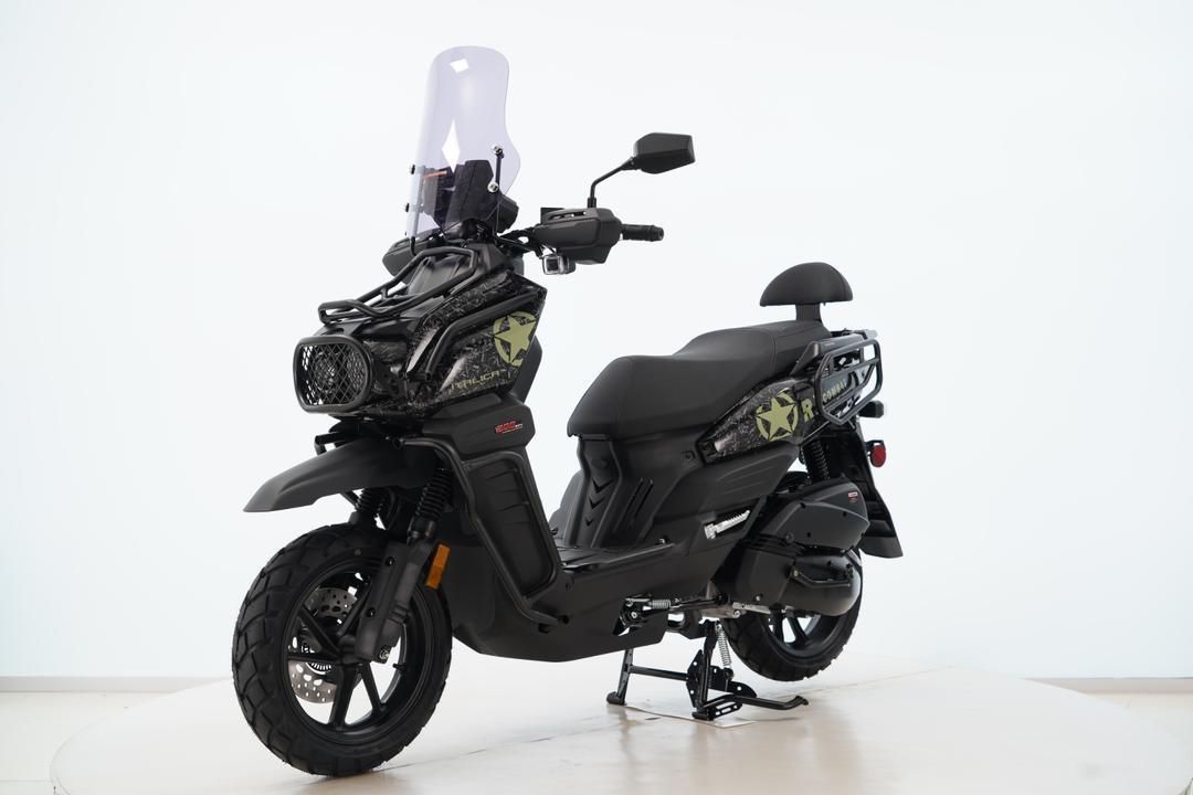 Italica Combat 200cc (Todos los accesorios)