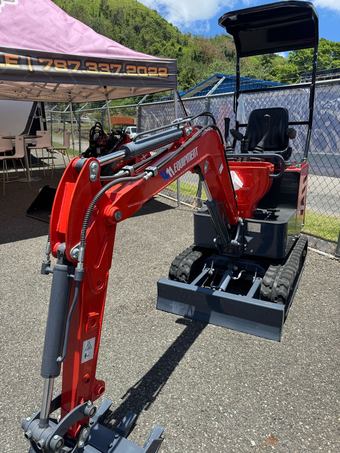 WM Equipment LT1012
